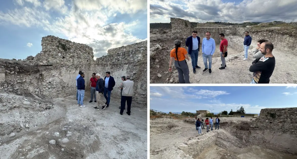 Nuove scoperte archeologiche al Castello\u00A0di Simeri Crichi: grazie agli scavi riaffiora una stanza padronale\n