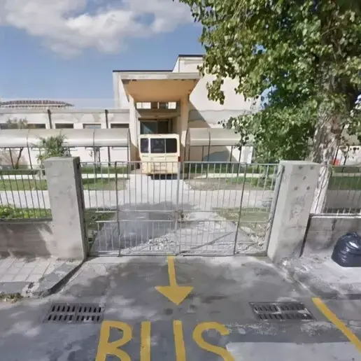 Tropea e il caso della Caserma dei carabinieri in una ex scuola: non tutto ciò che è lecito è corretto\n