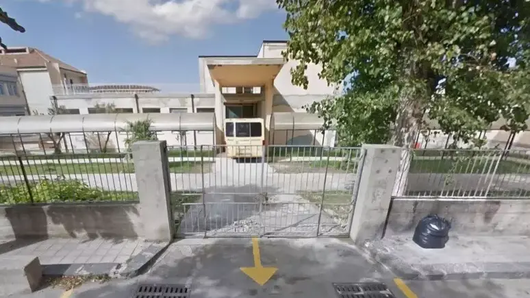 Ex scuola elementare in nuova caserma dei carabinieri , Ansa