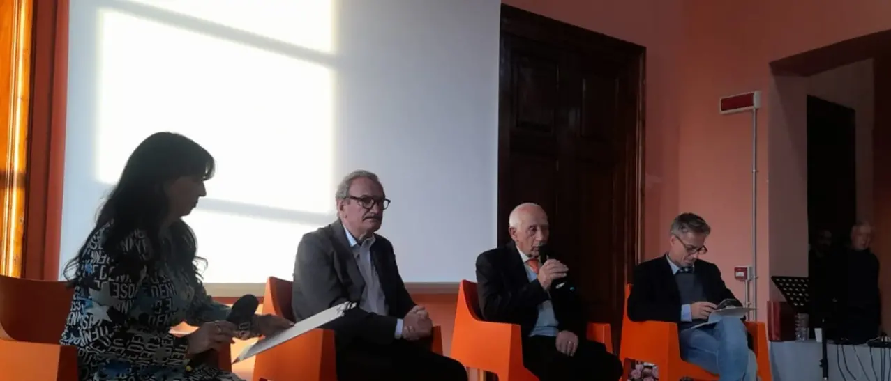 La scultura come atto di resistenza: Vibo Valentia ospita la seconda edizione del “Memorial Gregorio Prestia”