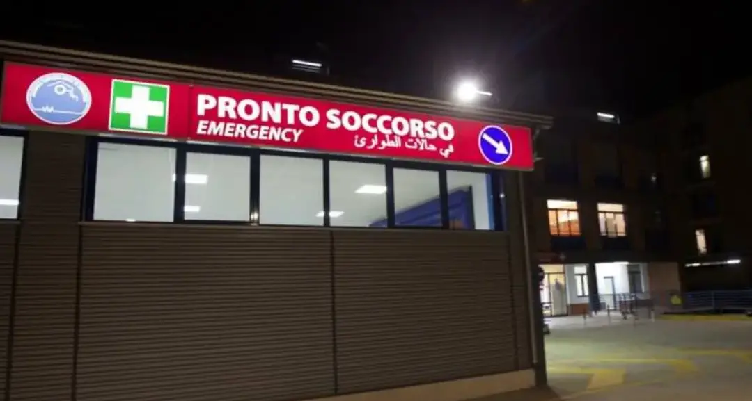 Ambulanze bloccate al Pronto soccorso di Cosenza, Incarnato (Psi): «Qui la gente è senza cure, Occhiuto ha fallito»\n