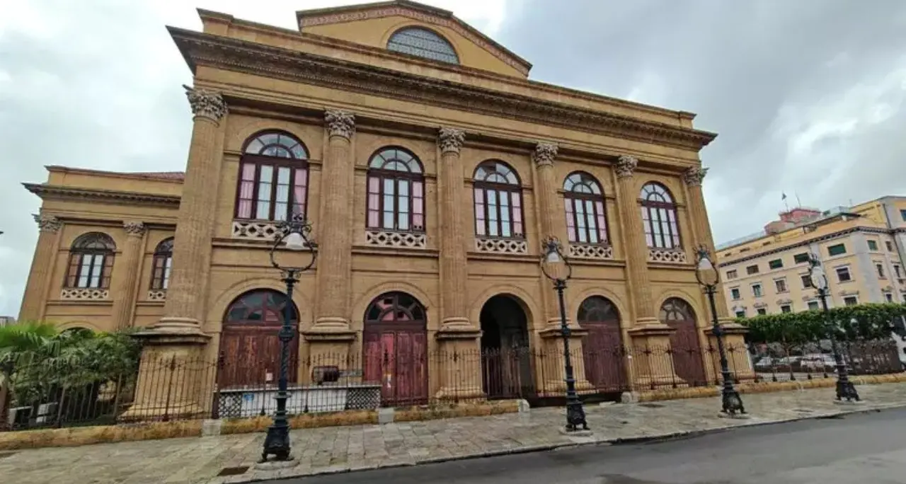 Palermo, tenta di fermare un pestaggio: 20enne ucciso con il colpo di pistola alla testa\n