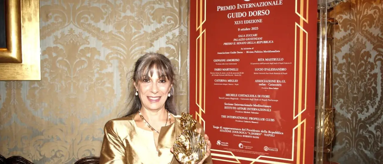 Elena Sodano riceve al Senato il Premio Internazionale Guido Dorso - Ambasciatrice del Mezzogiorno 2025\n
