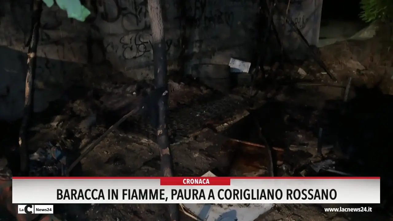 Baracca in fiamme, paura a Corigliano Rossano