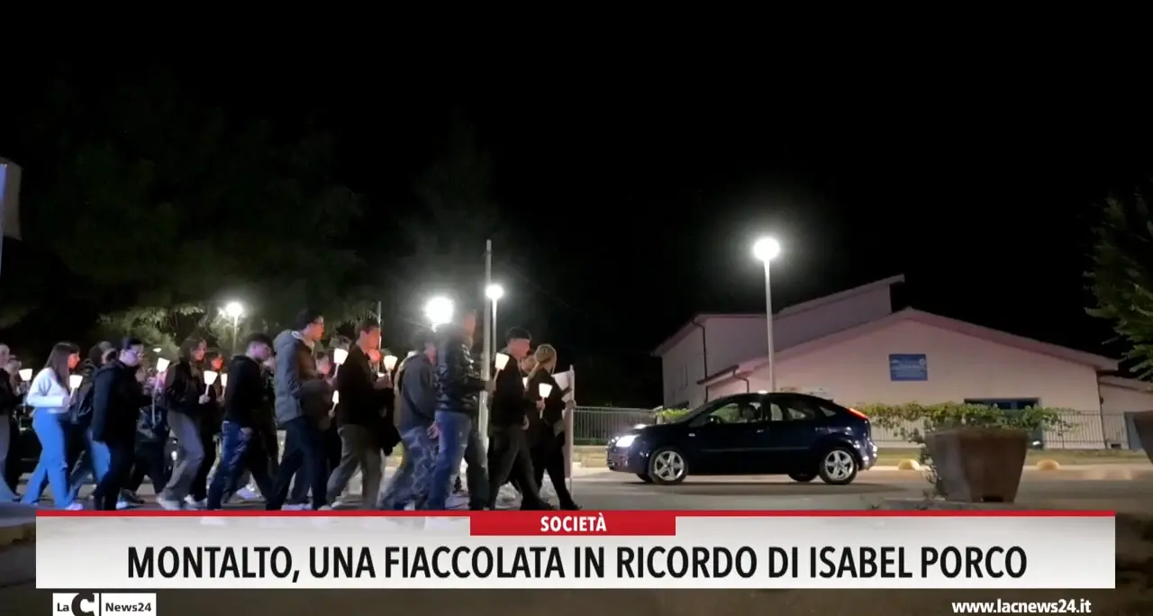 Montalto, una fiaccolata in ricordo di Isabel Porco