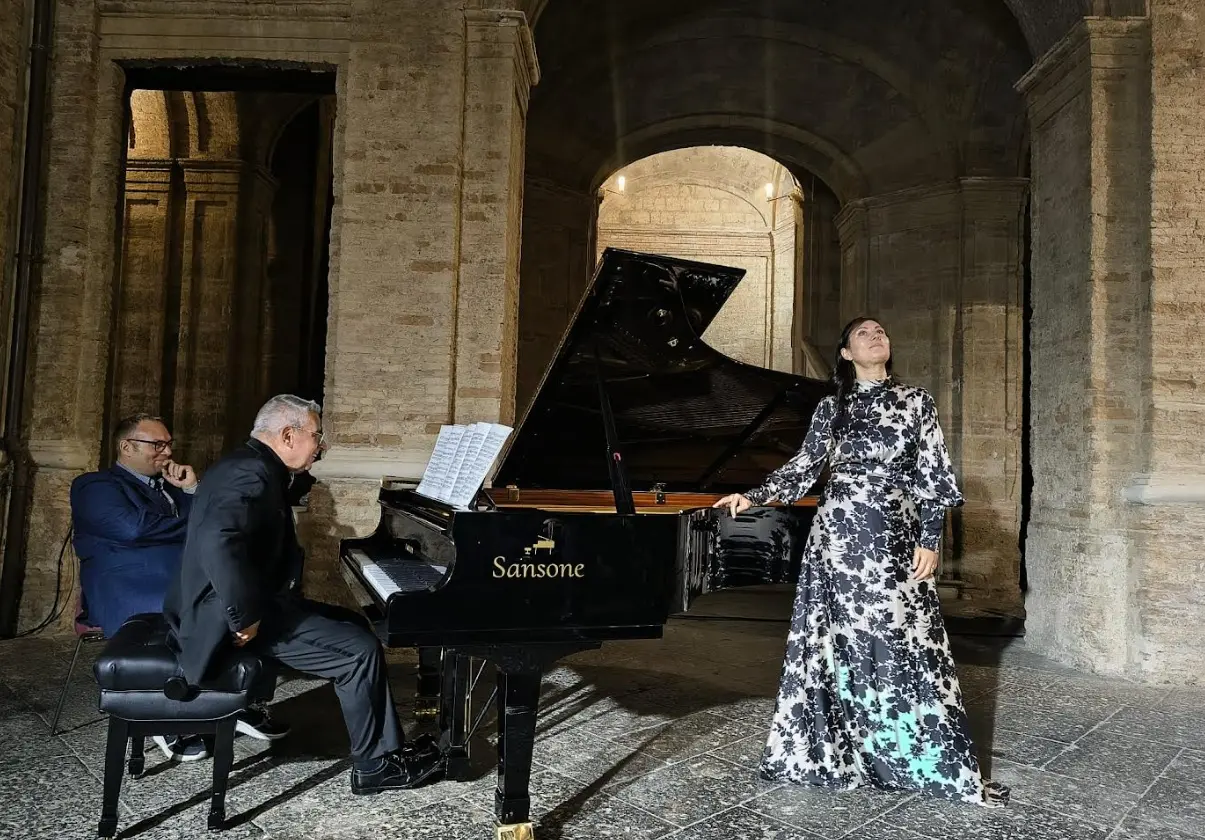 Vibo, al via il Festival Rapsodie agresti: applausi per il concerto inaugurale con la mezzosoprano Veronica Simeoni\n