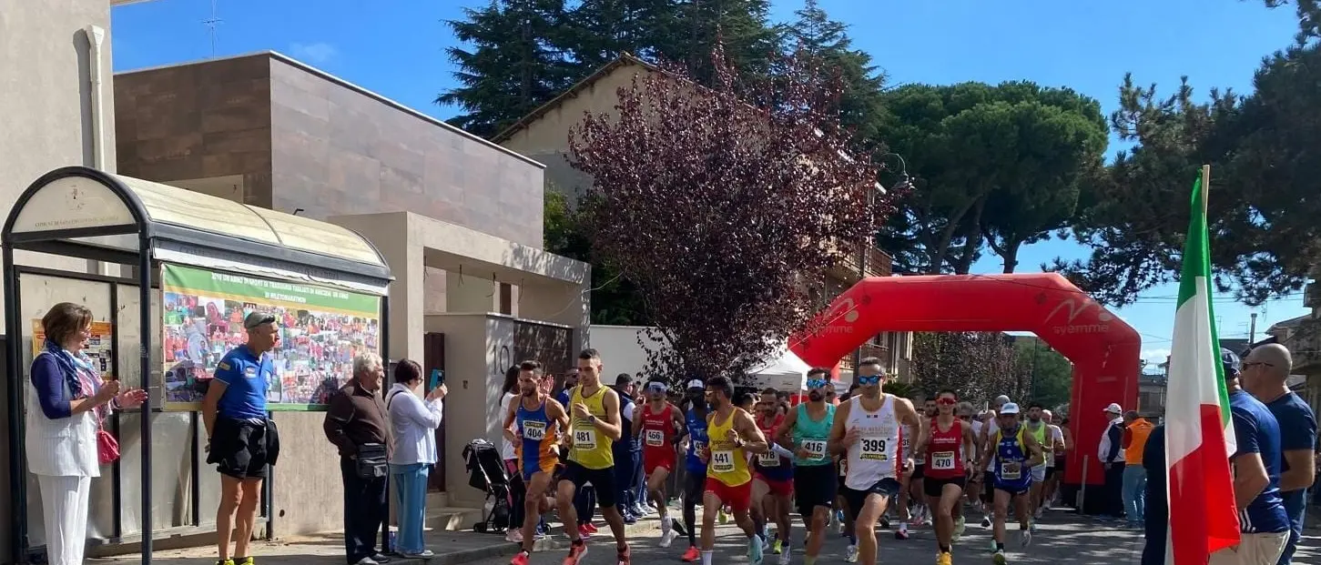 Corsa su strada: a San Costantino Calabro oltre 250 atleti\u00A0e tante emozioni per il primo memorial “Lisa Grasso”\u00A0\n