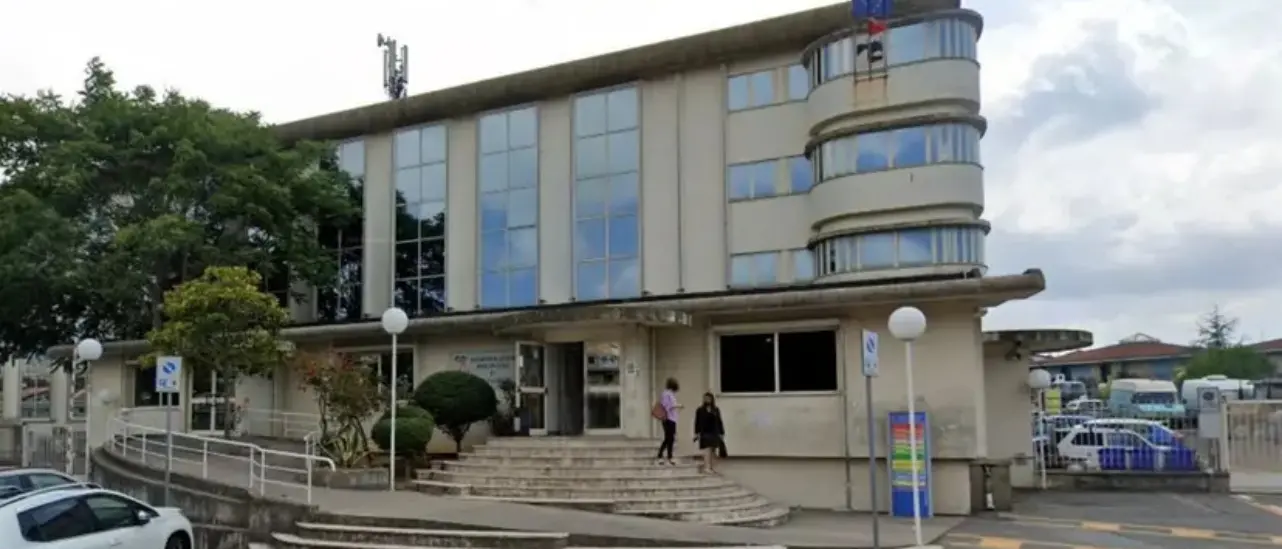 Tirocinanti della Provincia di Vibo, nuova convocazione del Consiglio: scoppia la polemica sulla legittimità della seduta\n