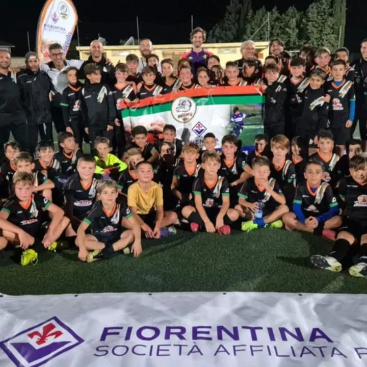 Bulldog Vibo, con la Viola si vola: grande successo per la prima visita formativa dello staff della Fiorentina\n