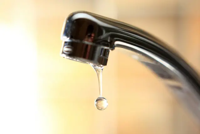 Vibo, stop alla fornitura d’acqua in città e nelle frazioni per lavori sulla condotta dell’Alaco
