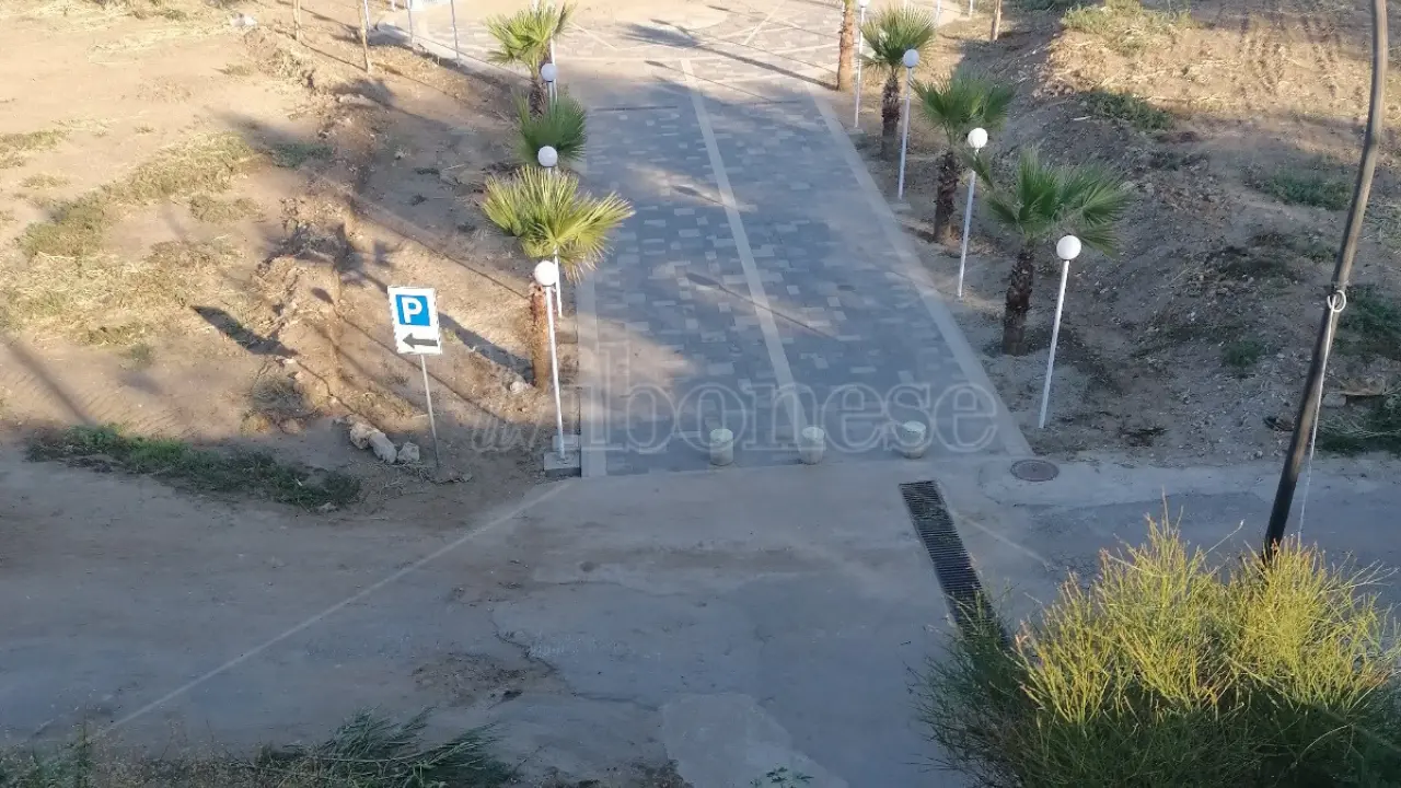 Ricadi, dopo il cedimento del costone a\u00A0piazza Balì l'opposizione chiede trasparenza sui lavori a Santa Domenica\n