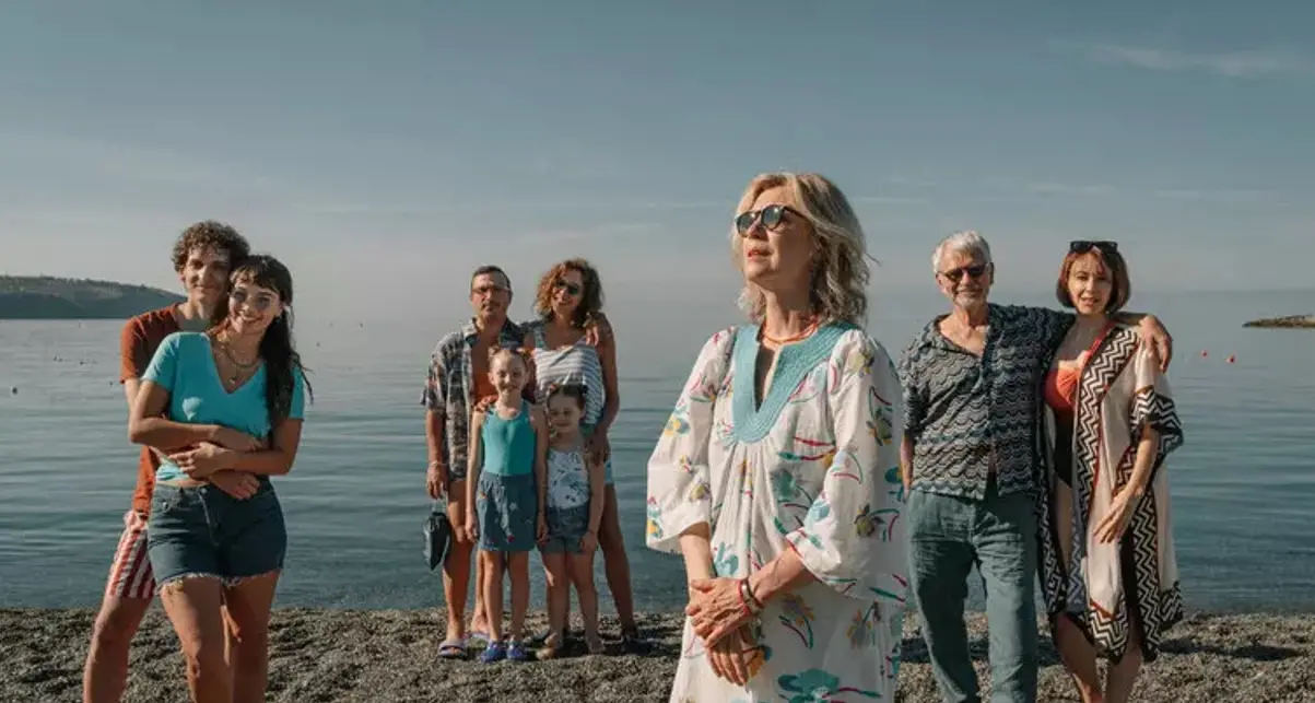 Al via le riprese di La casa in fiamme con Margherita Buy e Fabrizio Bentivoglio: ciak anche in Calabria\n