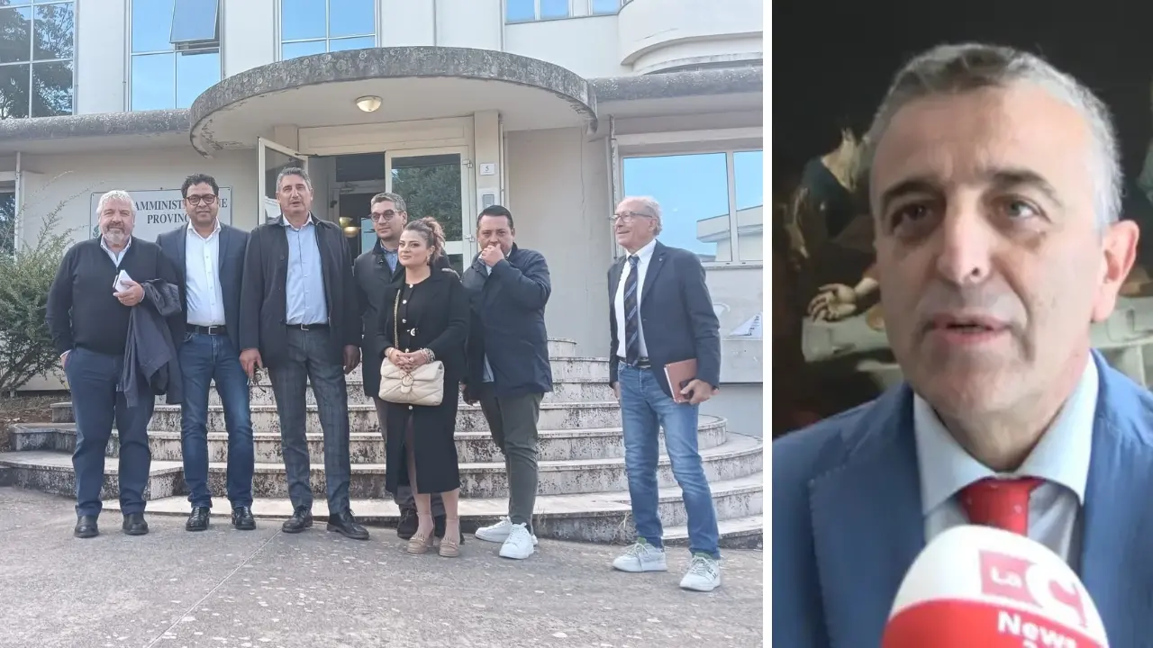 Crisi alla Provincia di Vibo, Fi\u00A0contro il “suo” presidente: «L’ostinazione a non dimettersi è uno scandalo»\n