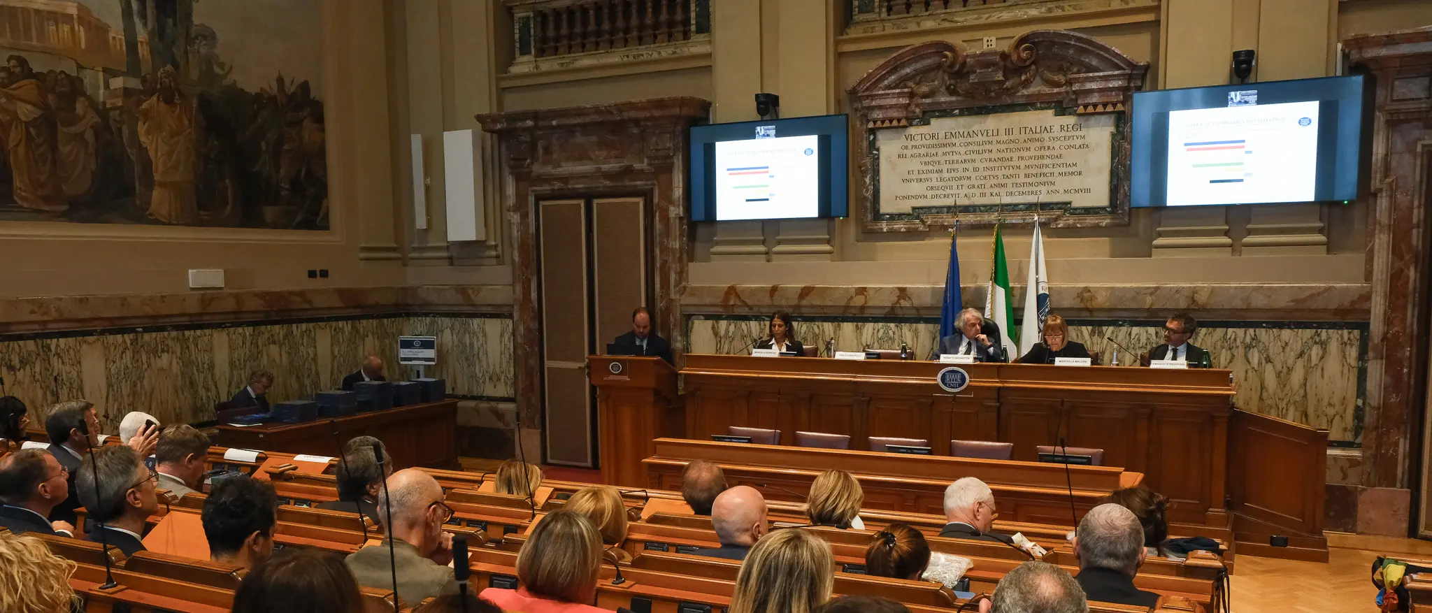 Italia ancora spaccata tra Nord e Sud, aumentano le famiglie in difficoltà e la povertà è un problema cronico\n\n\n