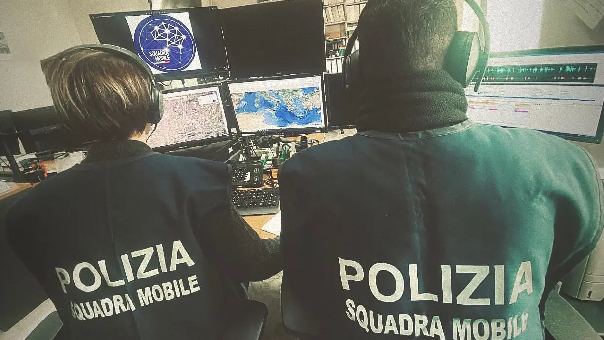 Tentato omicidio a colpi di fucile nel cuore di Reggio: I NOMI dei tre giovani arrestati
