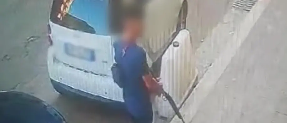 Reggio, tentato omicidio in pieno centro: tre arresti