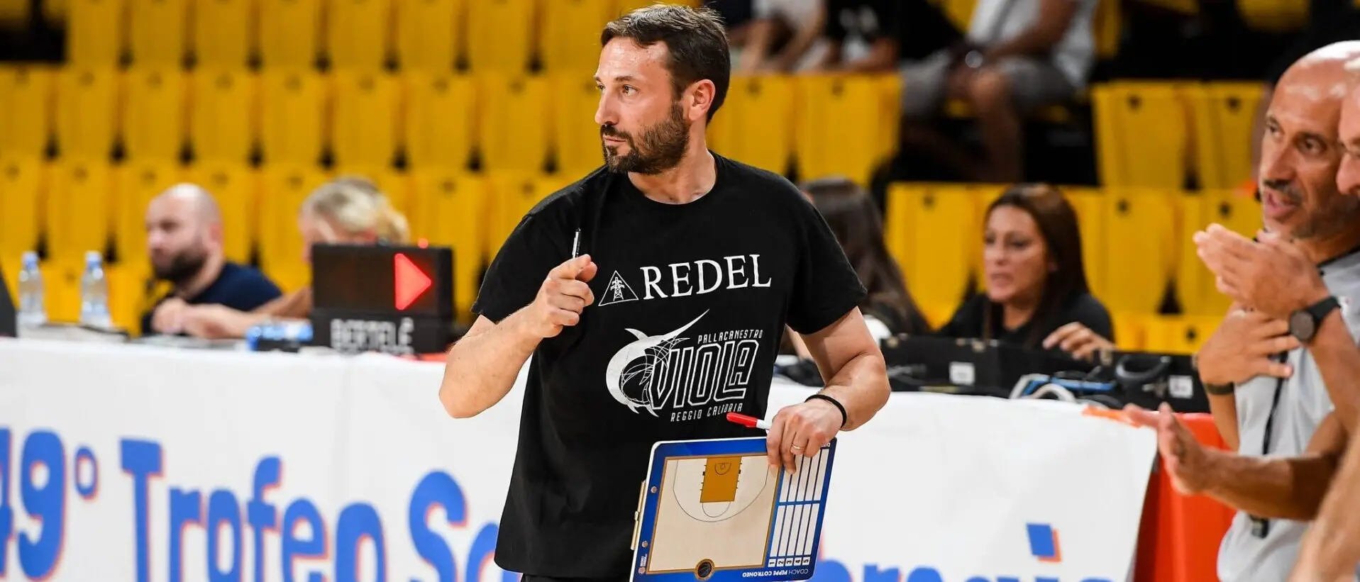 Per la Redel Viola appuntamento in Sicilia. Lovino: «A Barcellona gara durissima»