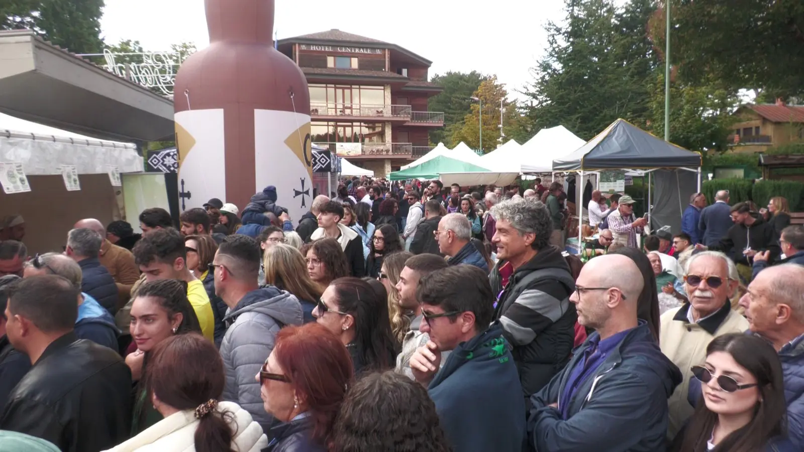 Gambarie celebra l’autunno con la 34ª Sagra dei Funghi, tra sapori, musica e turismo