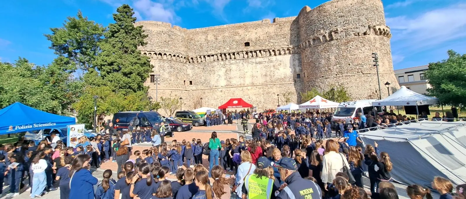 Reggio, settimana nazionale della Protezione Civile: studenti protagonisti dell’esercitazione coordinata dalla Prefettura