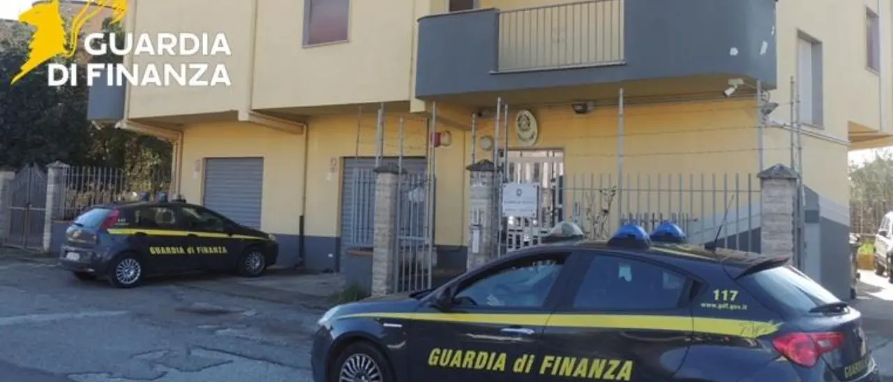 False fatture per 165mila euro, scatta l’interdizione per un imprenditore nel Cosentino\n