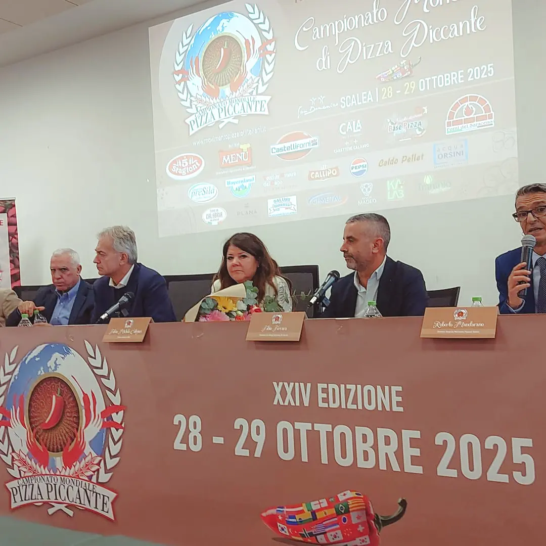 Da tutto il mondo a Scalea per il 24°\u00A0Campionato di pizza piccante: in gara 15 nazioni e 18 regioni d’Italia