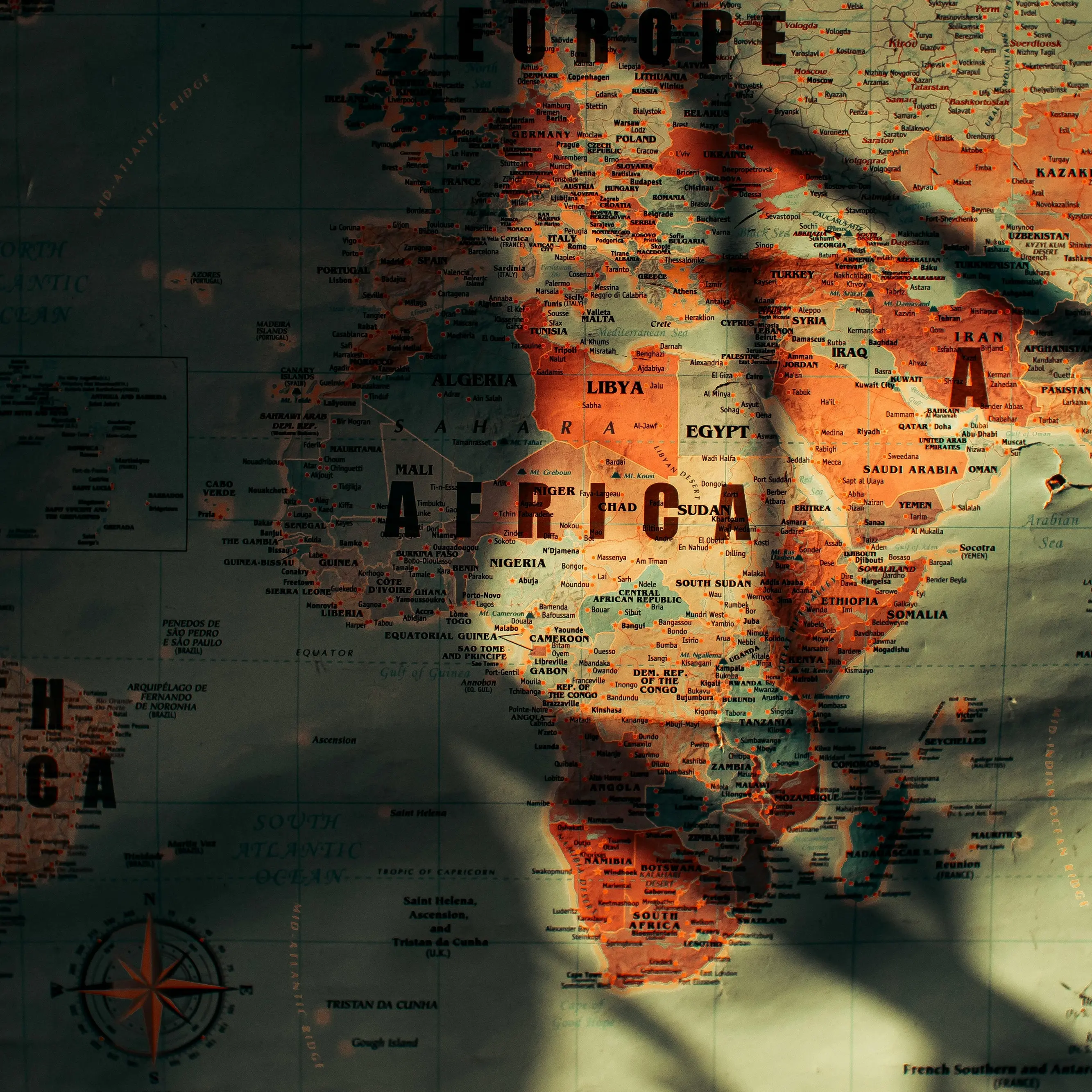 Africa in crescita, Europa in declino: Mediterraneo (e Calabria) crocevia del futuro globale\n