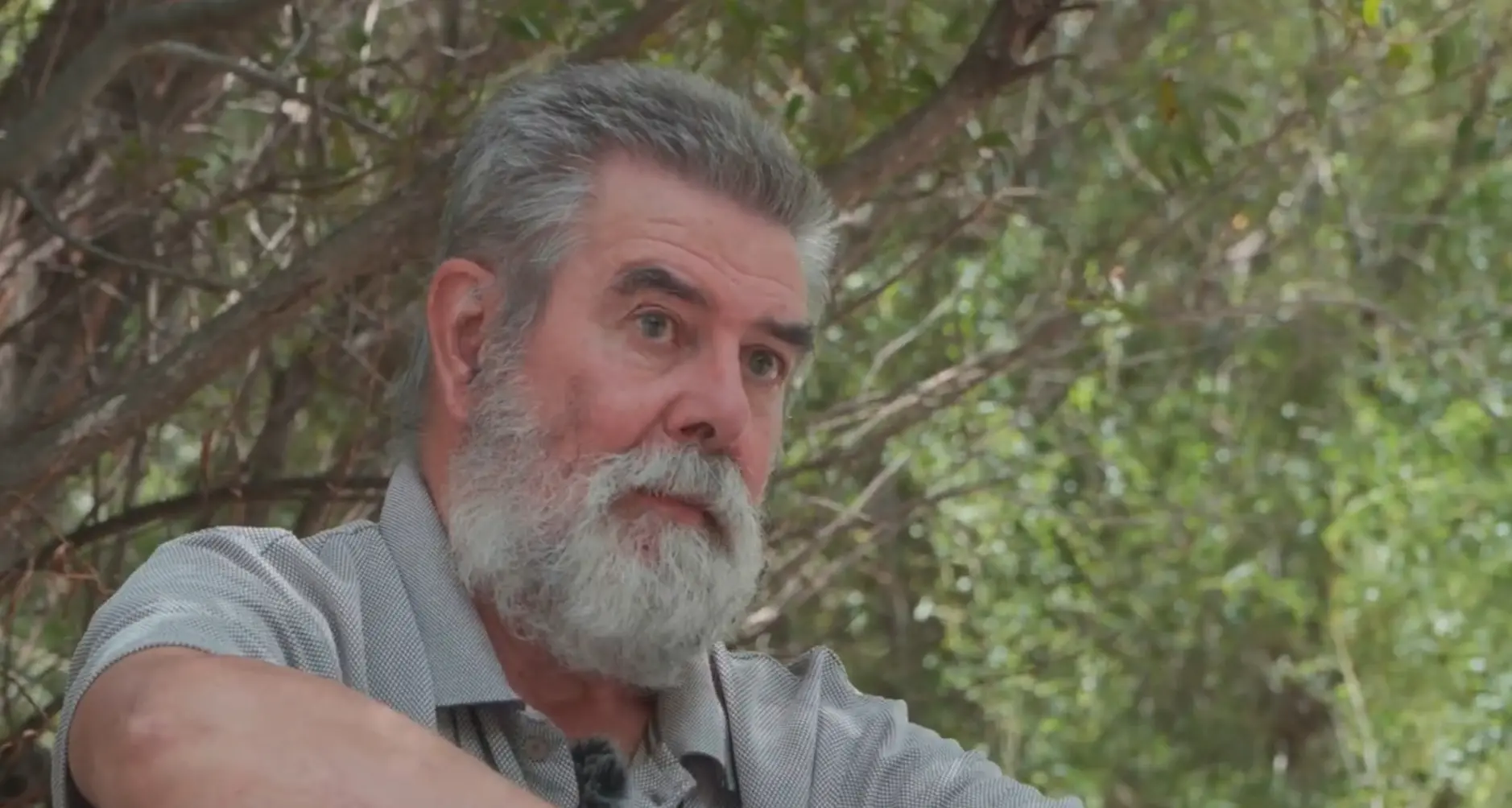 Frédéric, l’eremita francese che da oltre 20 anni vive tra i monti della Calabria: «Mi sono innamorato, qui mi sento a casa»\n