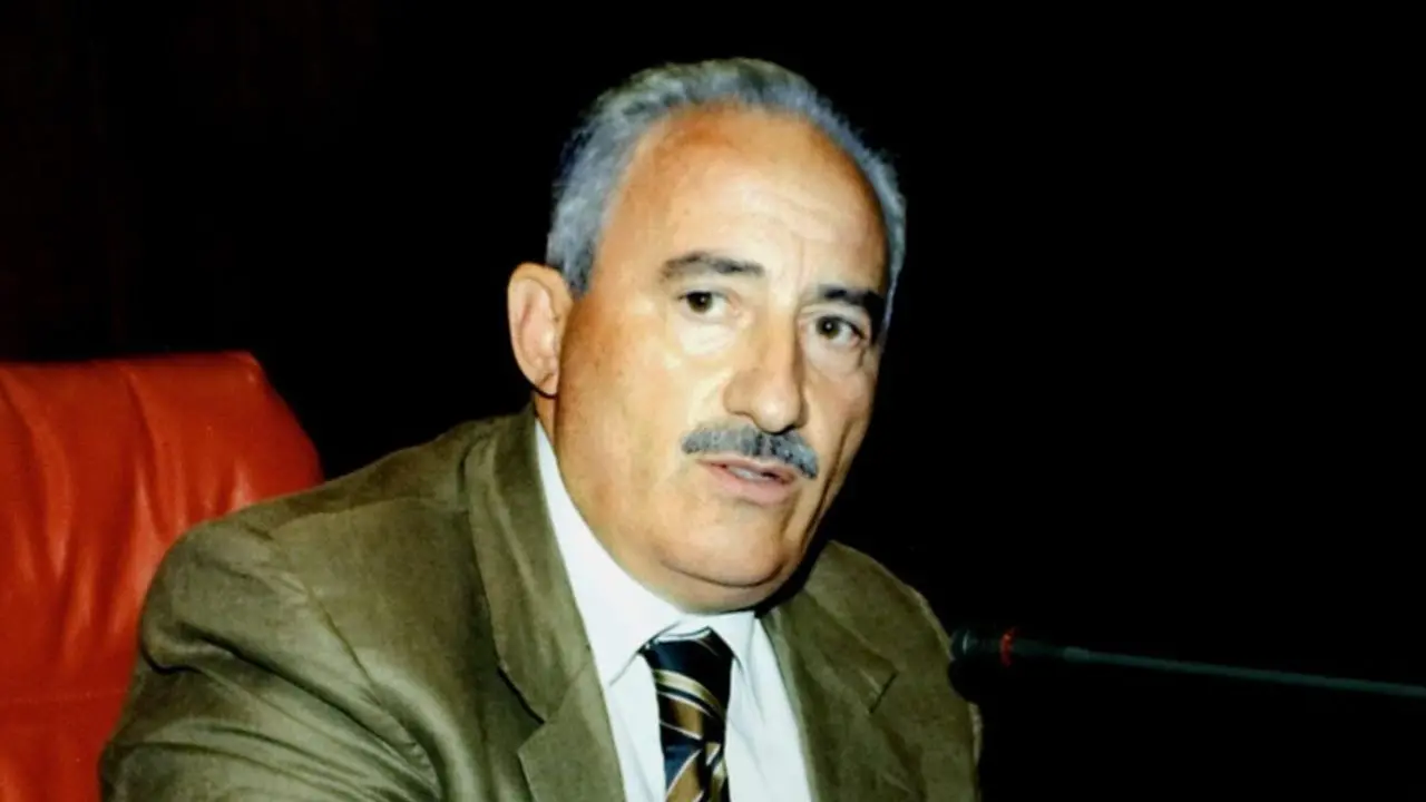 Vent’anni fa l’assassinio\u00A0di Franco Fortugno e la sfida\u00A0del movimento “Ammazzateci tutti” che voleva\u00A0cambiare la politica e la Calabria\n