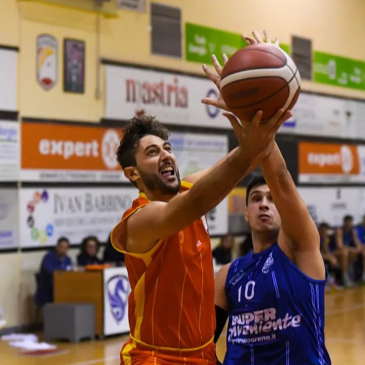 Basket, l’Academy Catanzaro pronta al riscatto: domenica trasferta a Matera\n