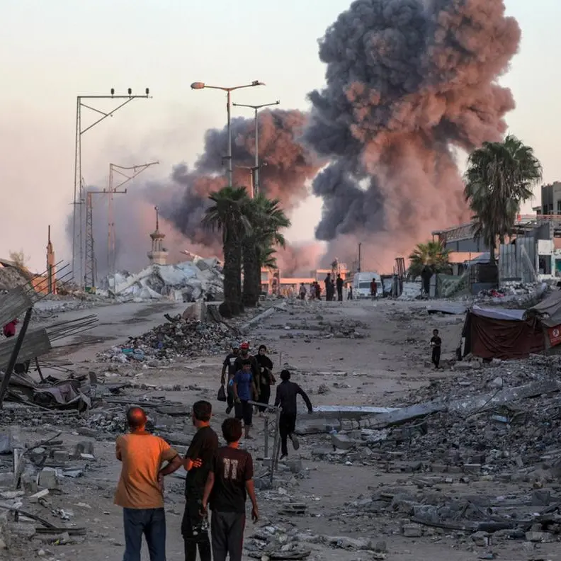 La riva bianca e la riva nera, Gaza e il confine labile tra amico e nemico nei volti annientati dalla guerra\n