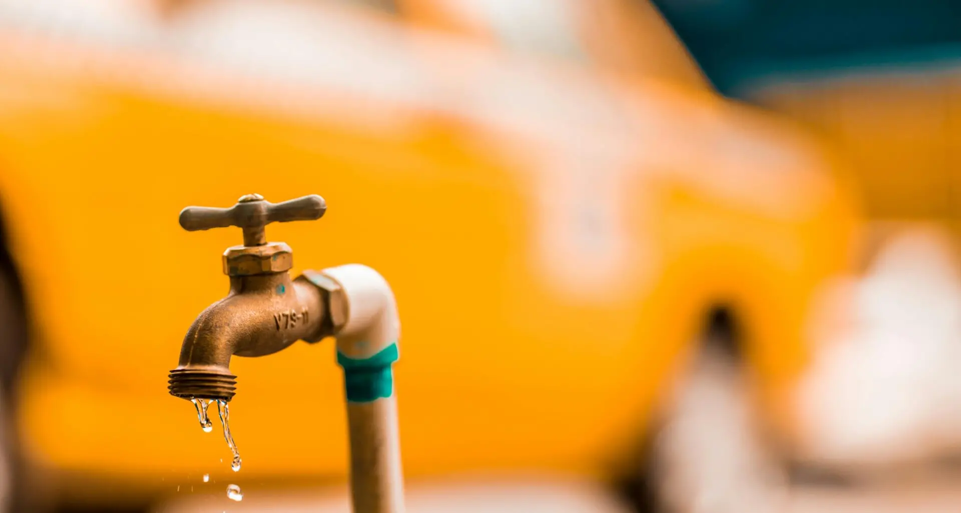 Calabria senz’acqua, dopo Reggio e Crotone la siccità colpisce anche gli acquedotti del Cosentino: cali fino al 30%\n