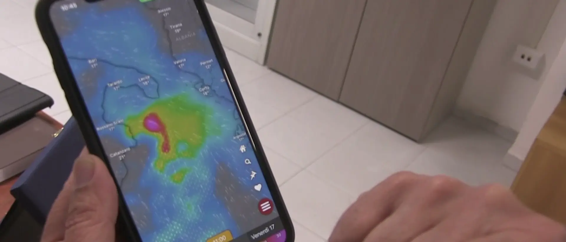 Allerta arancione in Calabria, la ProCiv e i Vigili del fuoco:\u00A0«Forti piogge previste nel pomeriggio e in serata»\n