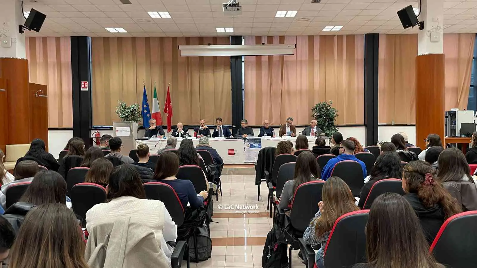 Chiesa e Unical in un fronte comune contro le mafie: «Da qui lanciamo l’allerta ‘ndrangheta»\u00A0\n