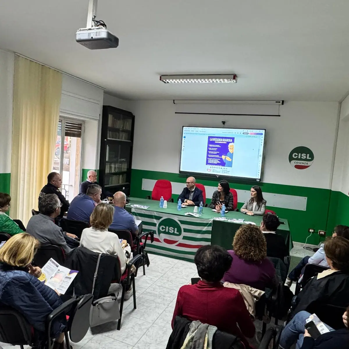 «La vecchia guardia sempre in guardia»: a Cosenza il progetto contro le truffe agli anziani\n