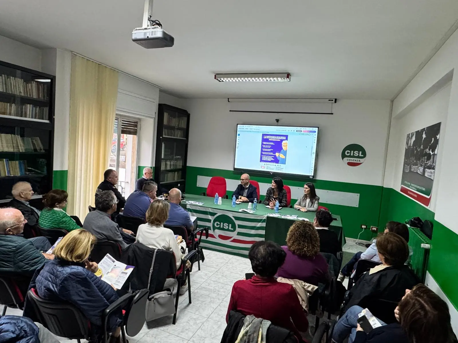 «La vecchia guardia sempre in guardia»: a Cosenza il progetto contro le truffe agli anziani\n