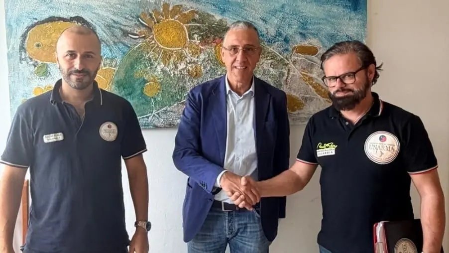 Il sindacato carabinieri incontra il sindaco di Scalea, Russo