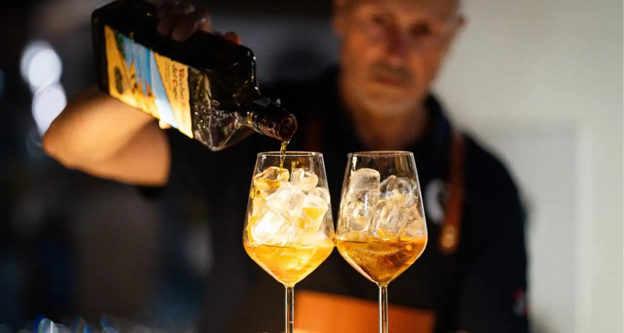 Gruppo Caffo 1915 lancia la Capo Cocktail Competition: la nuova sfida dedicata all’arte della mixology\n