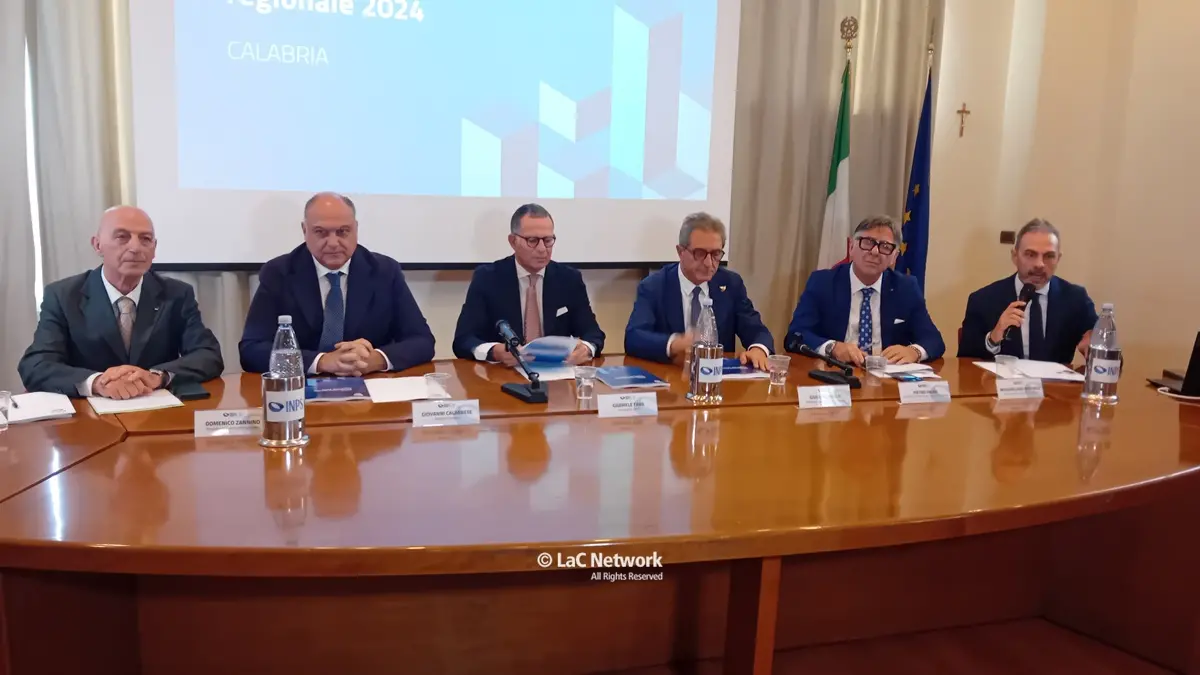 Lavoro precario e povero in Calabria, Vittimberga (Inps) vede il bicchiere mezzo pieno: «Bene i posti a tempo determinato»\n