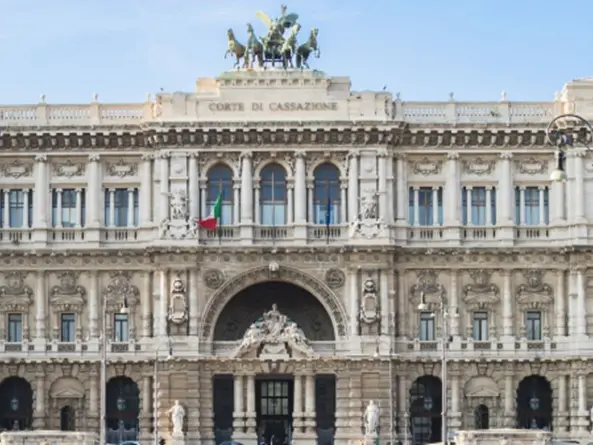 Warhol falsi a Cosenza, la Cassazione conferma il sequestro