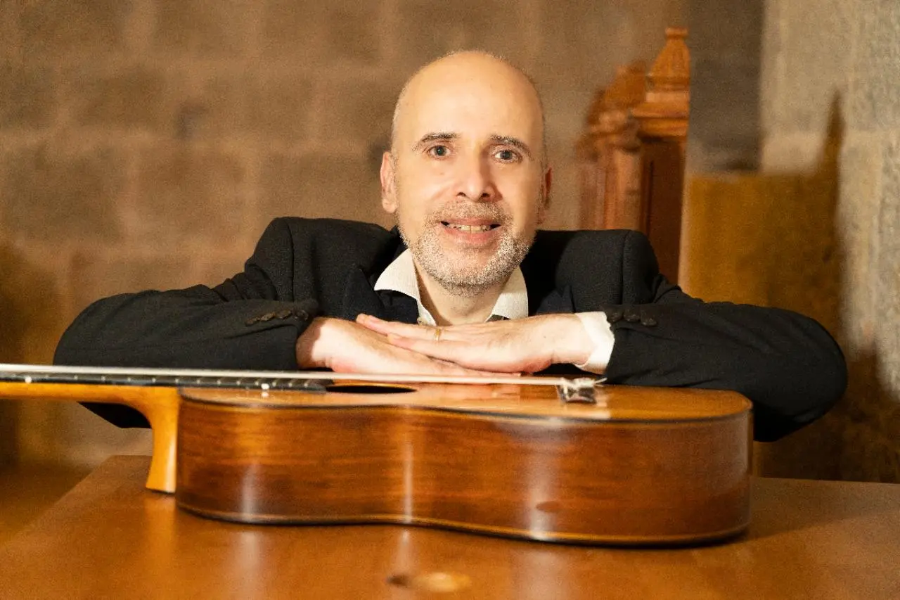 Nicotera, il\u00A0chitarrista spagnolo Carles Pons protagonista al\u00A0Festival\u00A0Guitaromanie: nuovo appuntamento sabato