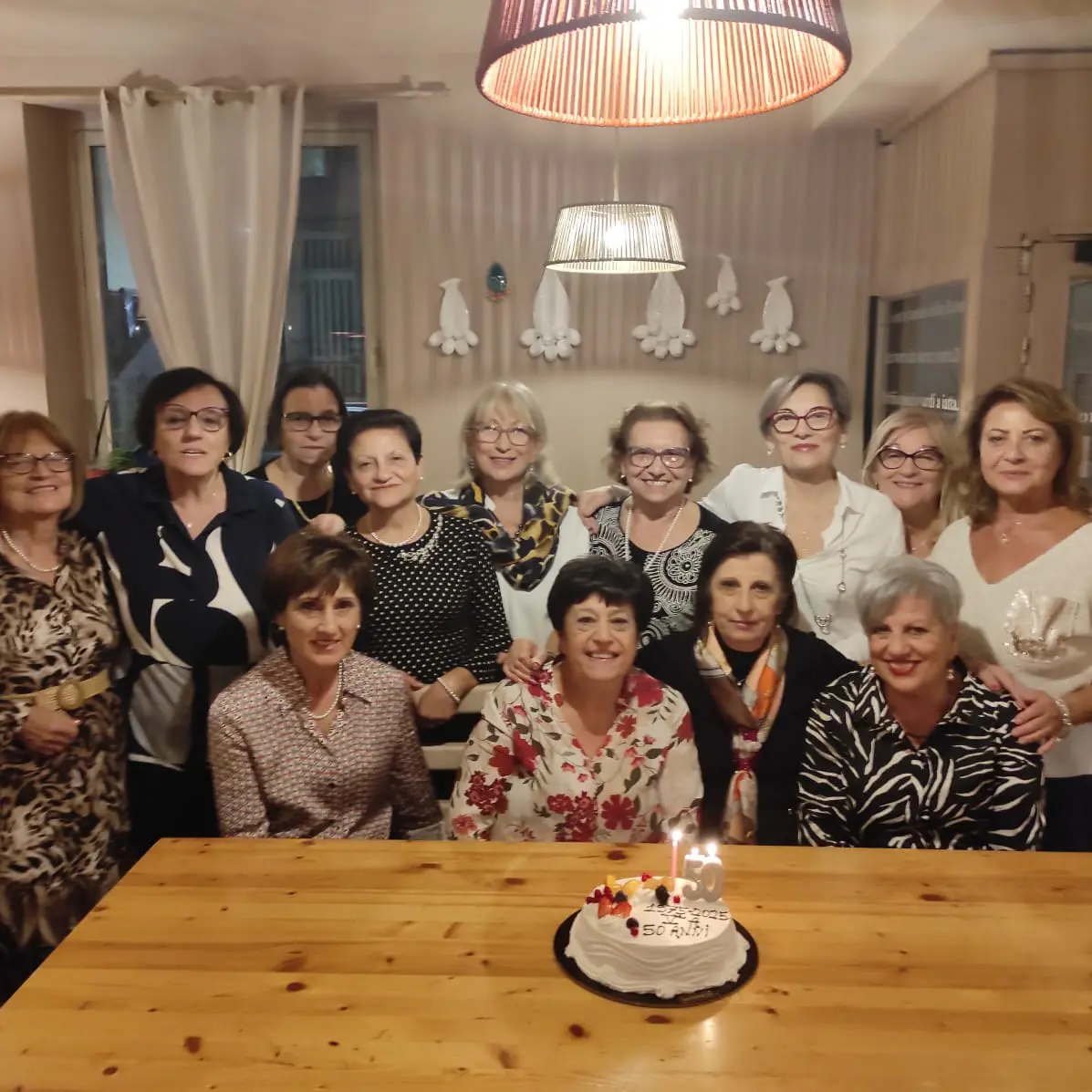 Le ex allieve del tecnico femminile di Reggio si ritrovano a 50 anni dal diploma di maturità\n\n\n