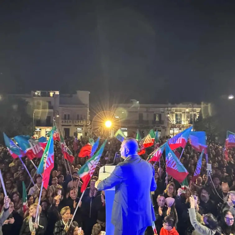 «Pronto a candidarmi a sindaco»: Cannizzaro (con la sponda di Occhiuto) fa all-in su Reggio Calabria e stoppa Scopelliti\n