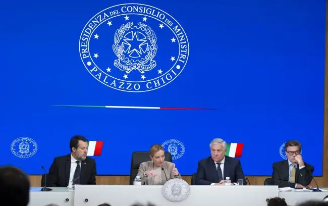 Le banche chiedono chiarimenti sulla Manovra: il Governo prevede contributo volontario e mix di misure fiscali