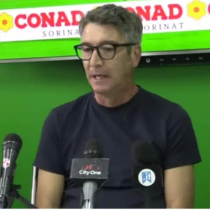 Vigor Lamezia, mister Renato Mancini si presenta: «Quello che ho chiesto alla società biancoverde è unione di intenti»\n