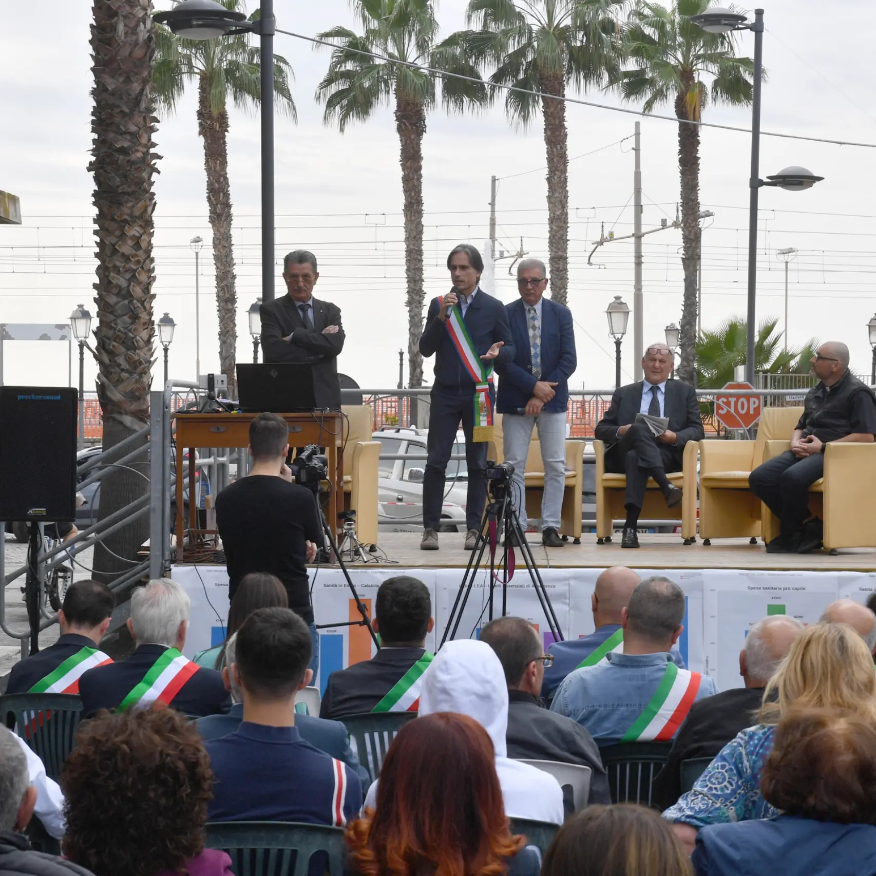 Falcomatà a Melito per l’assemblea pubblica sul Tiberio Evoli\u00A0«impegno totale per la sanità calabrese e contro le disuguaglianze territoriali»\n