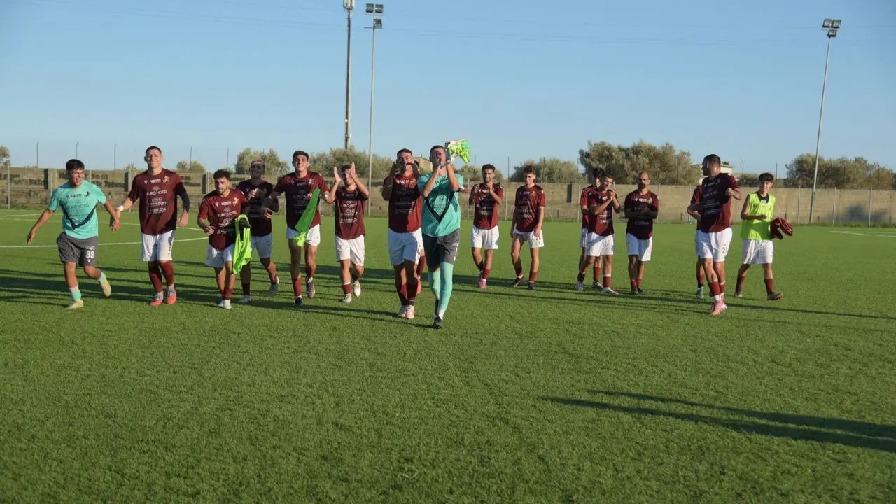Promozione B, la Bovalinese vince e si prende la vetta. Lanzaro: «Se vogliamo stare nelle zone alte, dobbiamo chiudere le partite»\n
