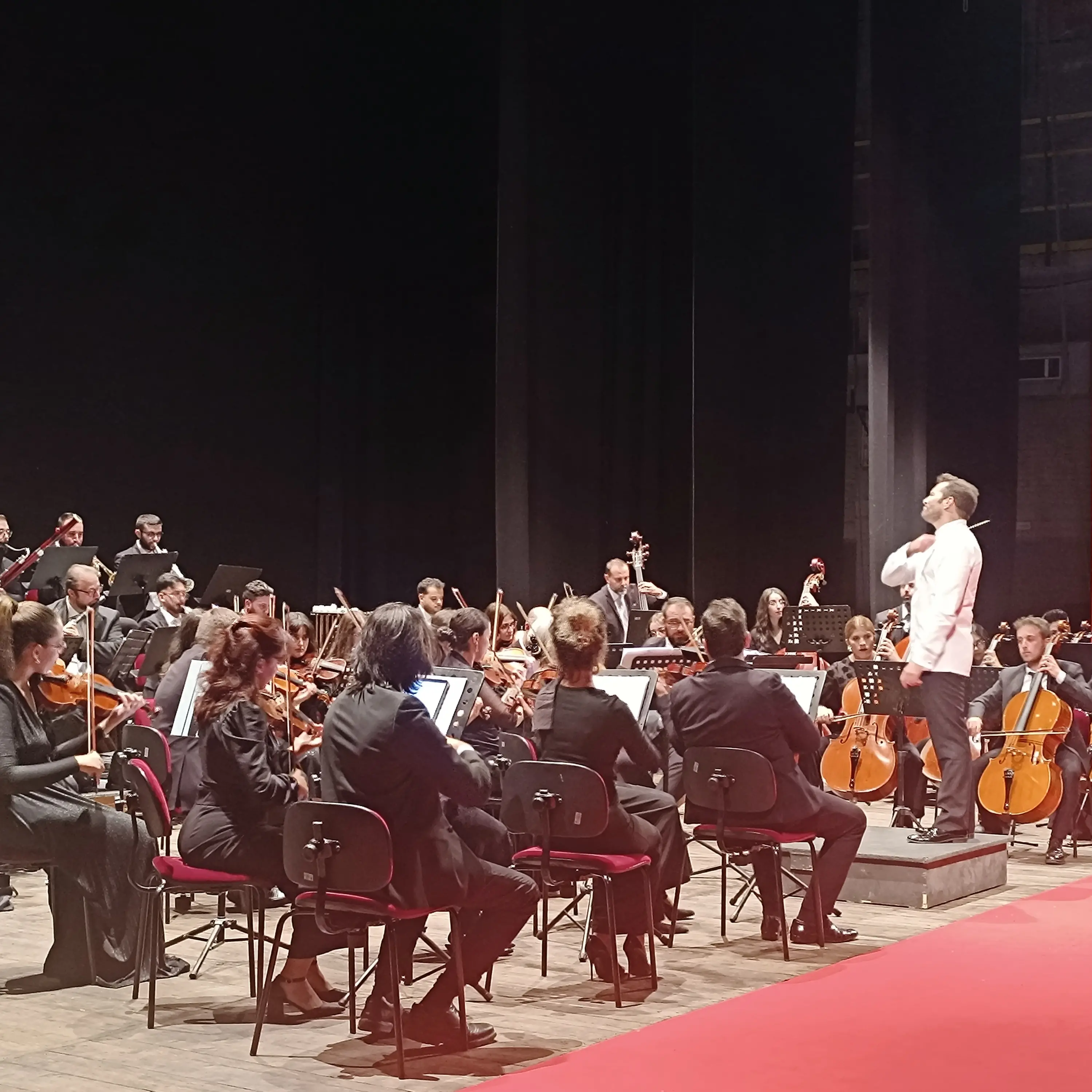 Cosenza, l’Orchestra Brutia apre la stagione con Ravel e Bizet