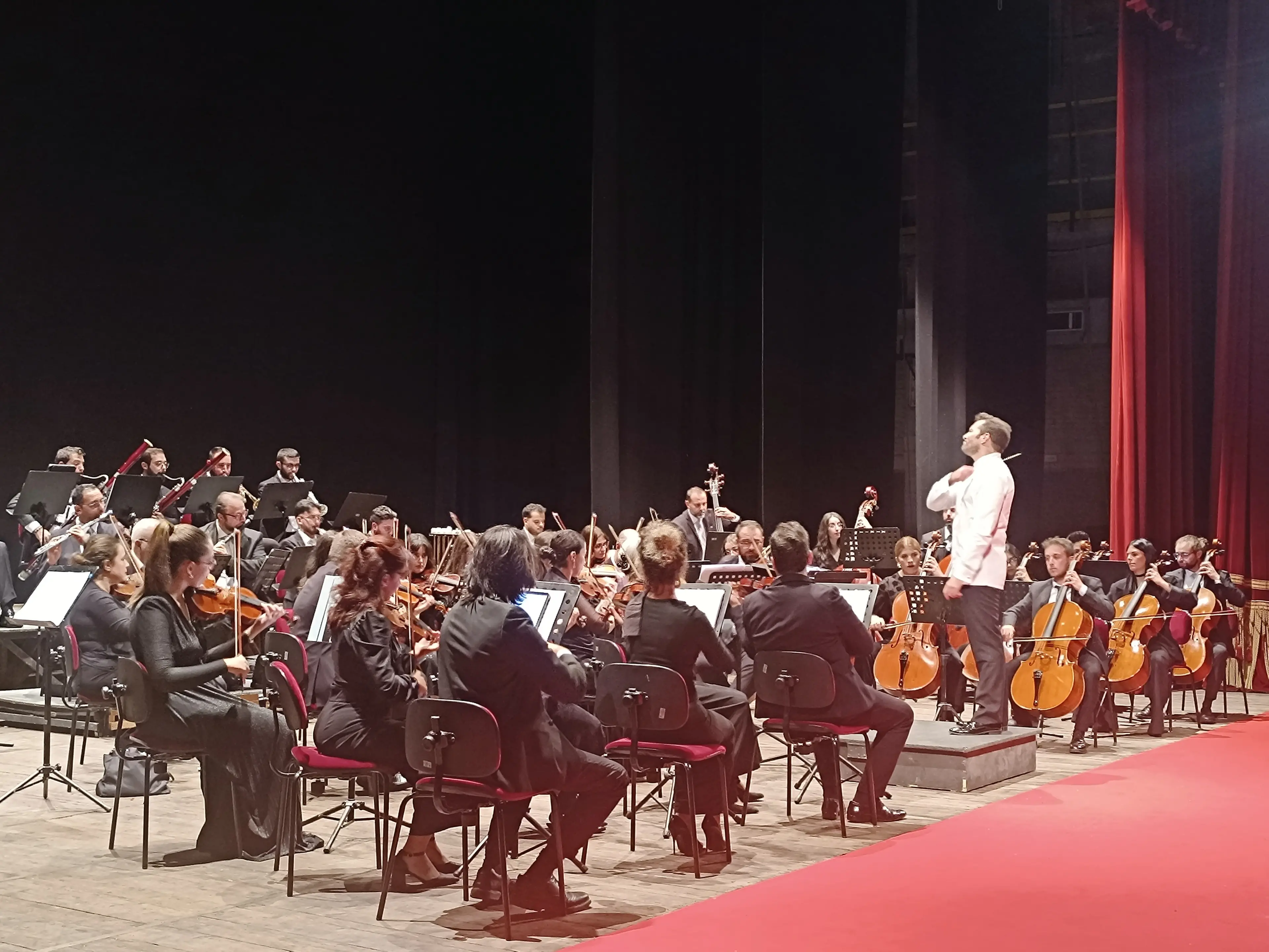 Cosenza, l’Orchestra Brutia apre la stagione con Ravel e Bizet