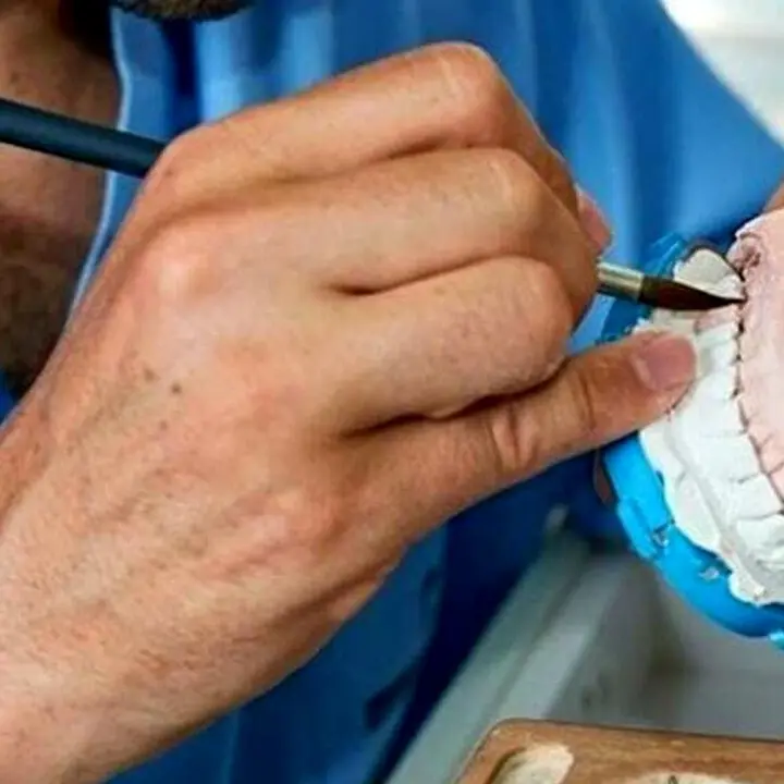Odontotecnici, venti nuovi abilitati a Castrovillari