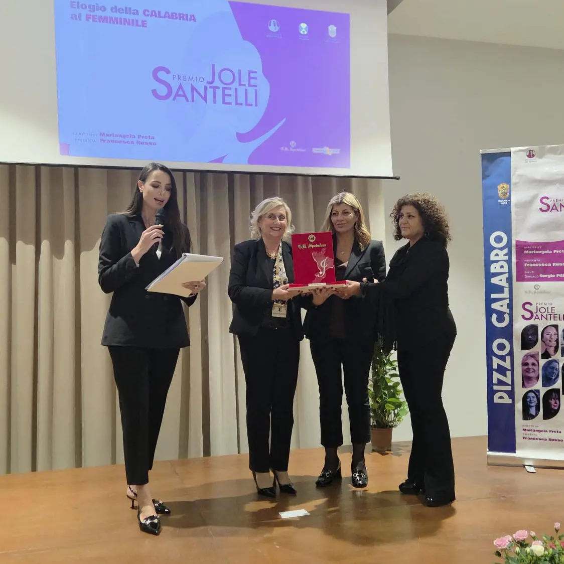 Alla Dirigente Mariarosaria Russo il Premio “Jole Santelli” 2025\n